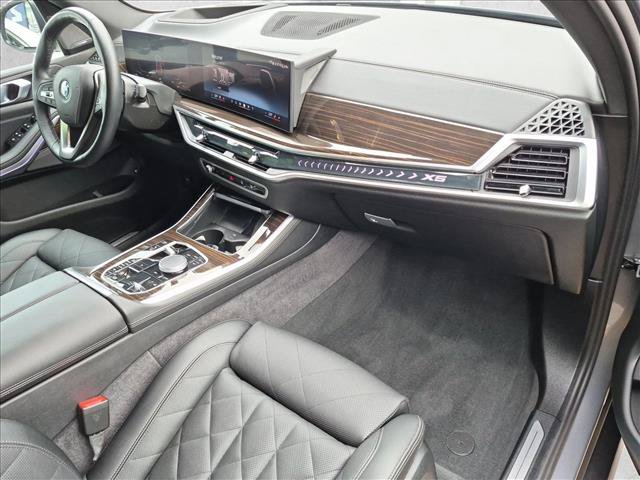 Used 2026 BMW X5 xDrive50e AWD/4WD image 24