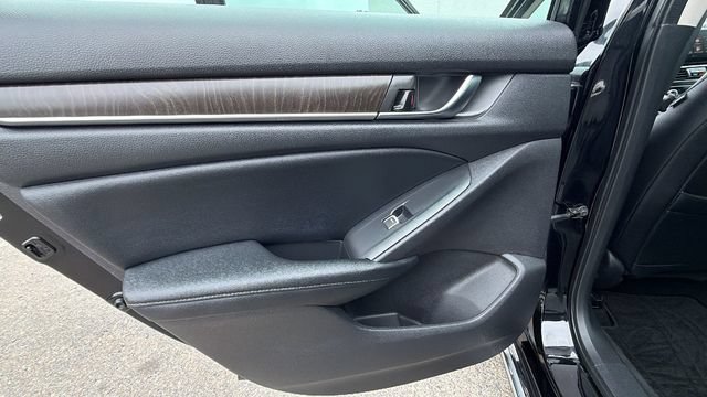 Used 2018 Honda Accord EX-L image 14