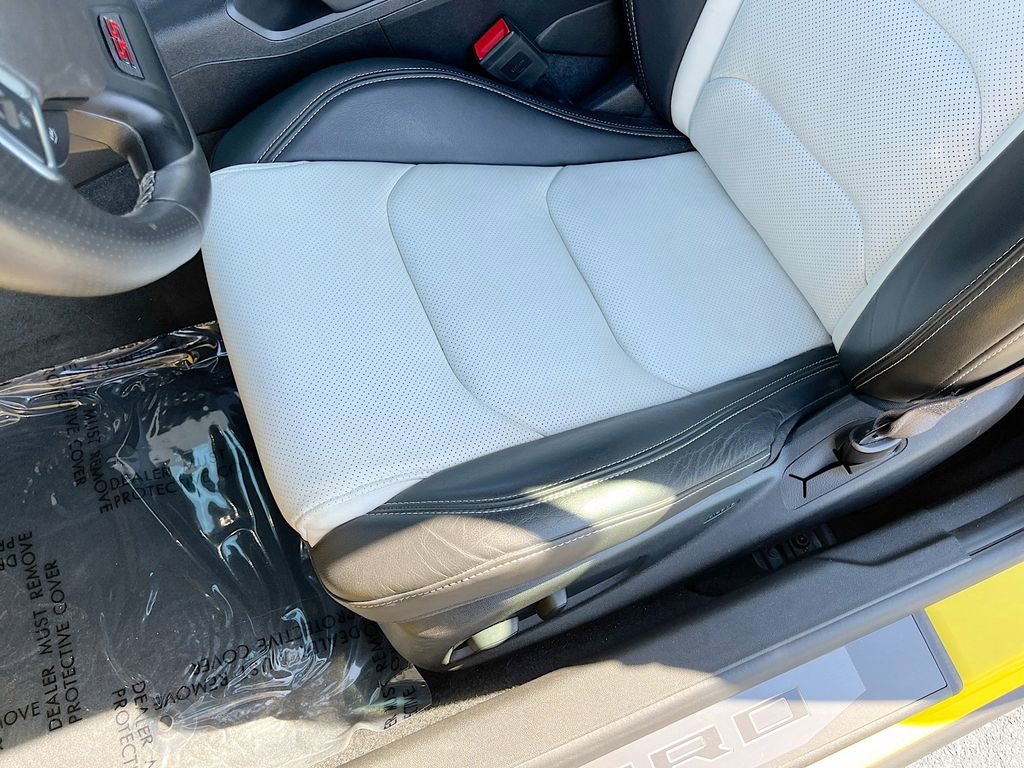 Used 2016 Chevrolet Camaro SS image 20