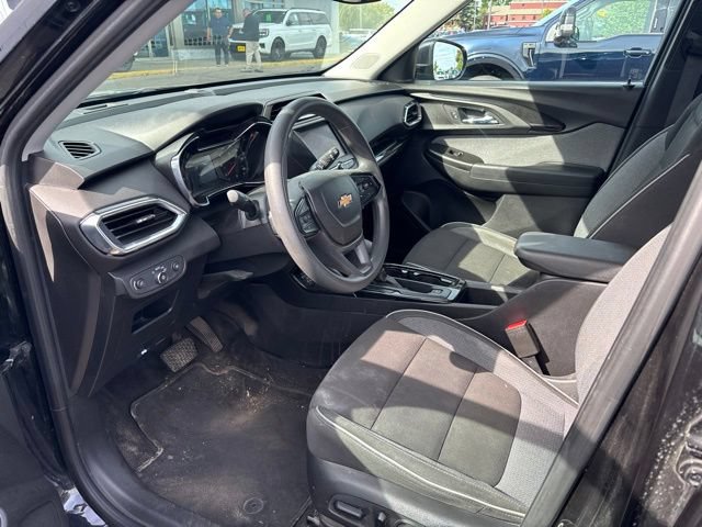 Used 2022 Chevrolet TrailBlazer LT FWD image 8
