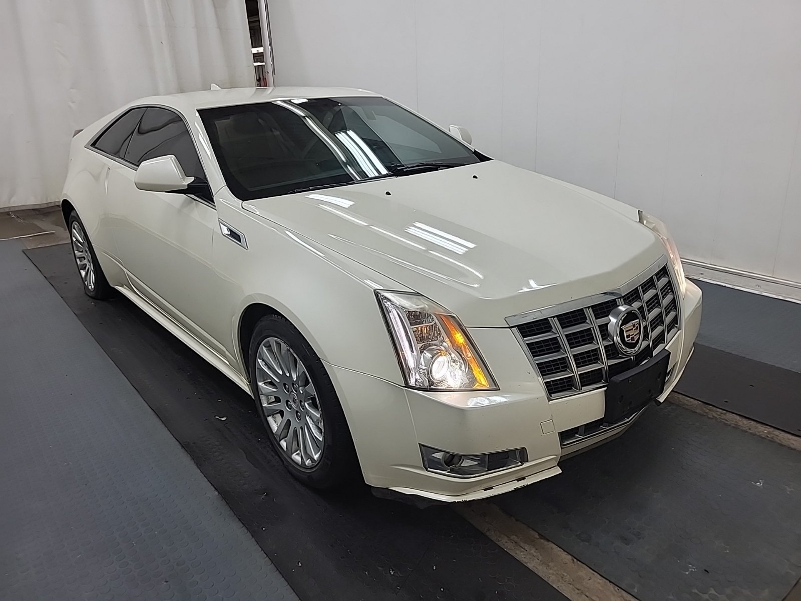 Used 2013 Cadillac CTS Performance AWD/4WD image 4