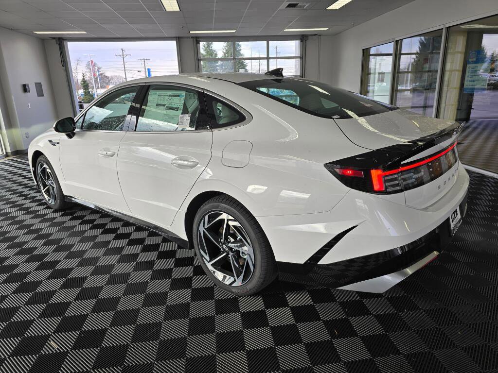 New 2026 Hyundai Sonata SEL image 7