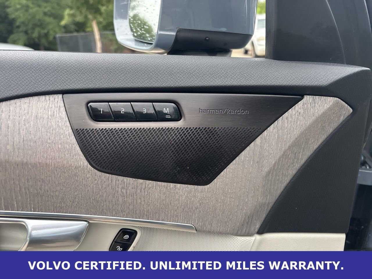 Used 2023 Volvo XC90 B6 Plus w/ Protection Package Premier AWD/4WD image 16