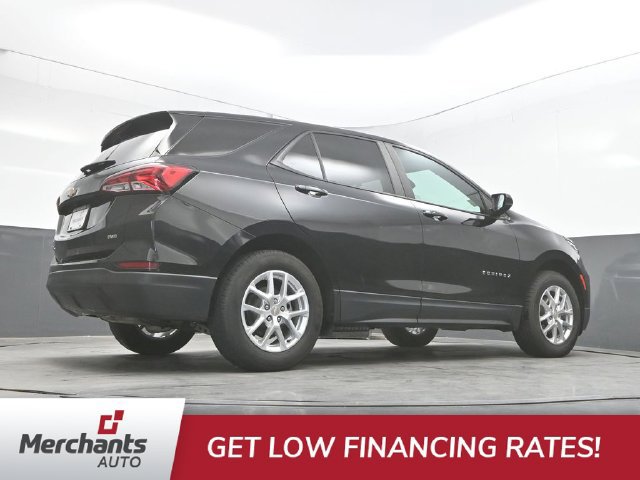 Used 2022 Chevrolet Equinox LS w/ LS Convenience Package AWD/4WD image 39