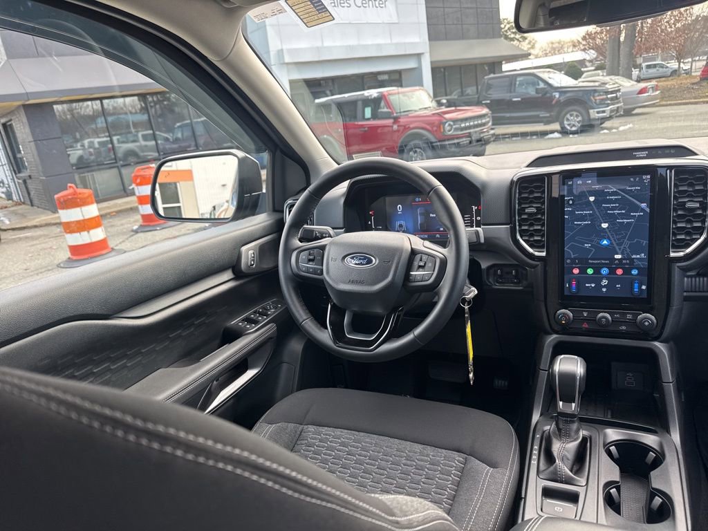 Used 2024 Ford Ranger XLT w/ Advanced Towing Package image 10