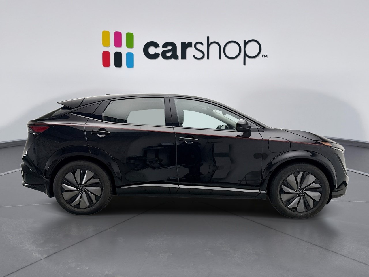 Used 2024 Nissan Ariya AWD image 6