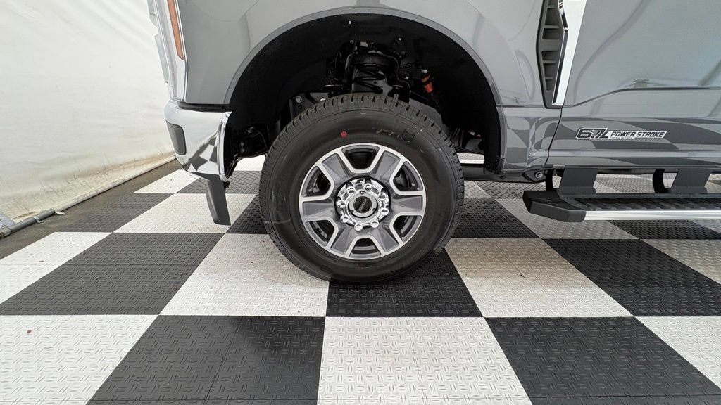 New 2026 Ford F350 Lariat AWD/4WD image 10
