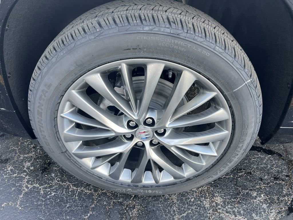 New 2026 Buick Enclave Avenir w/ Super Cruise Package image 2