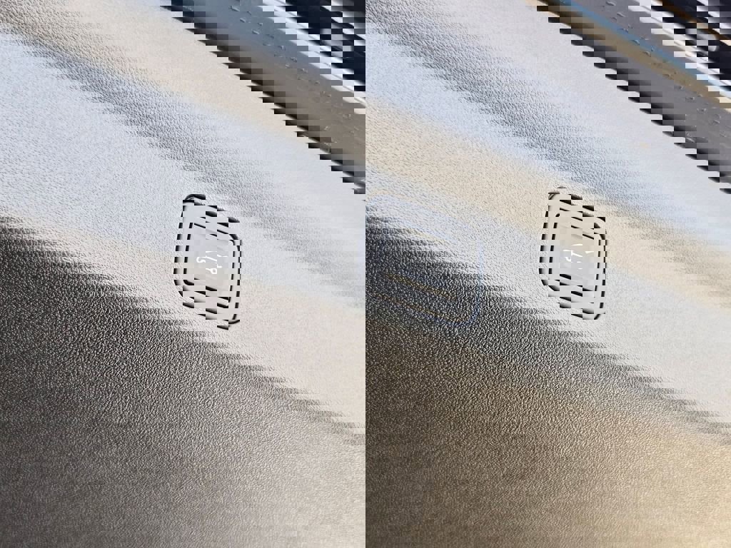 New 2026 Cadillac Escalade IQL Sport 1 image 32