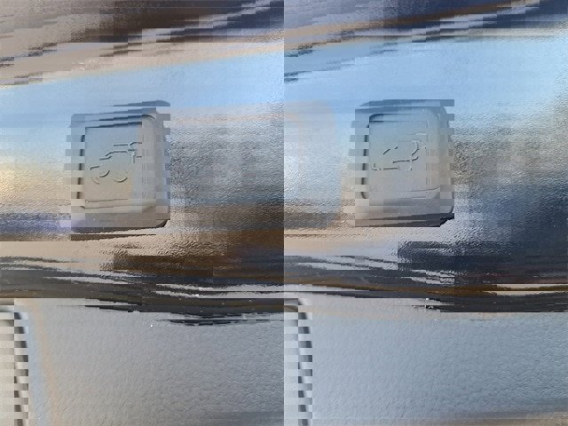 Used 2023 Toyota RAV4 XLE image 7