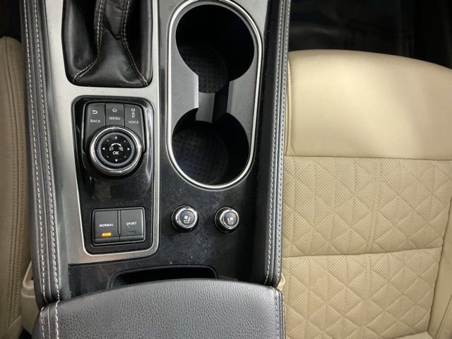 Used 2017 Nissan Maxima Platinum w/ Medallion Package FWD image 29