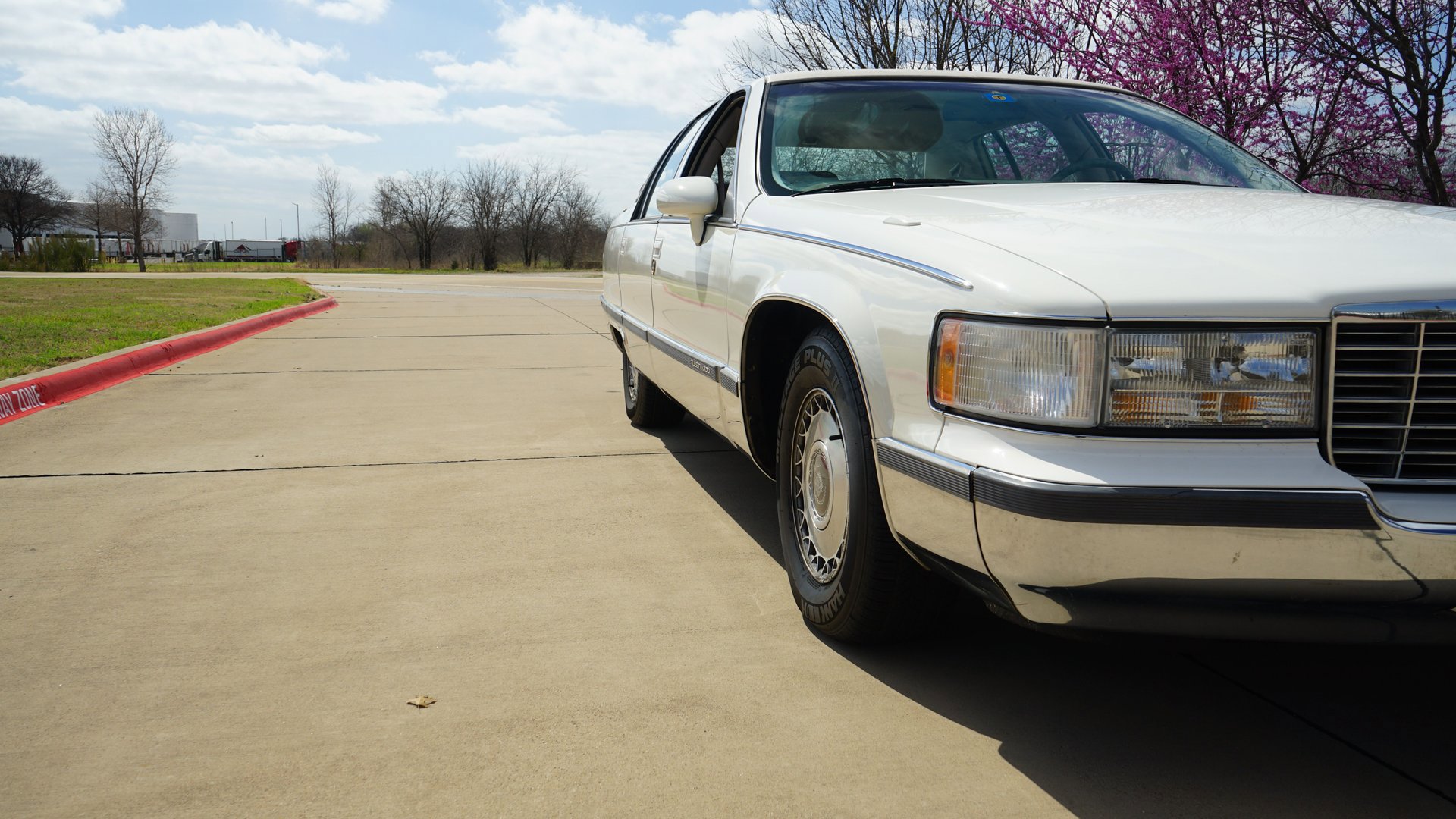 Used 1993 Cadillac Fleetwood Sedan RWD image 33