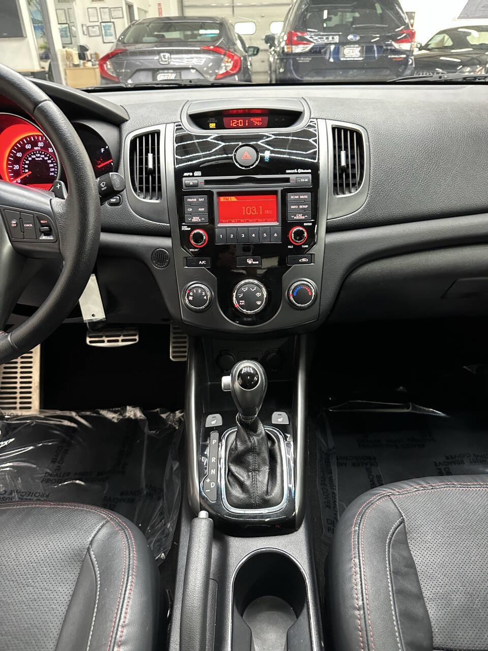 Used 2012 Kia Forte Koup SX w/ Leather Pkg image 24