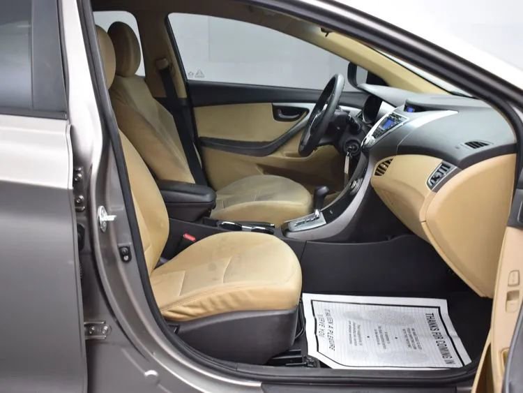 Used 2012 Hyundai Elantra GLS w/ Preferred Pkg 3 FWD image 16