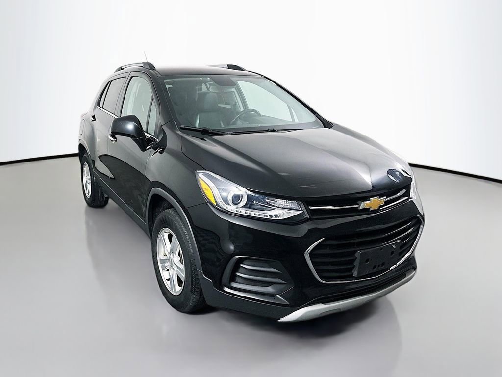 Used 2019 Chevrolet Trax LT w/ LT Convenience Package image 1