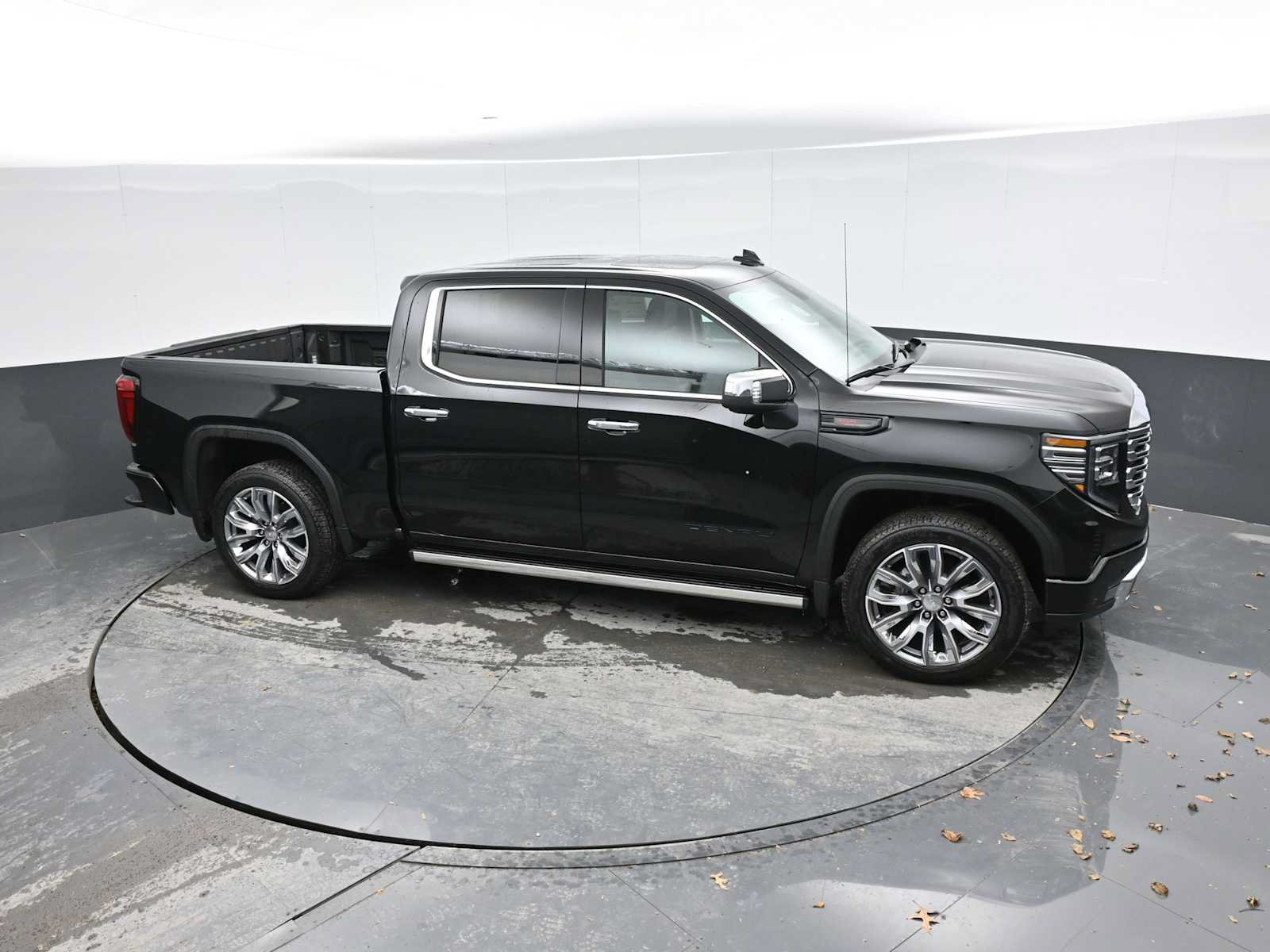 New 2026 GMC Sierra 1500 Denali AWD/4WD image 32