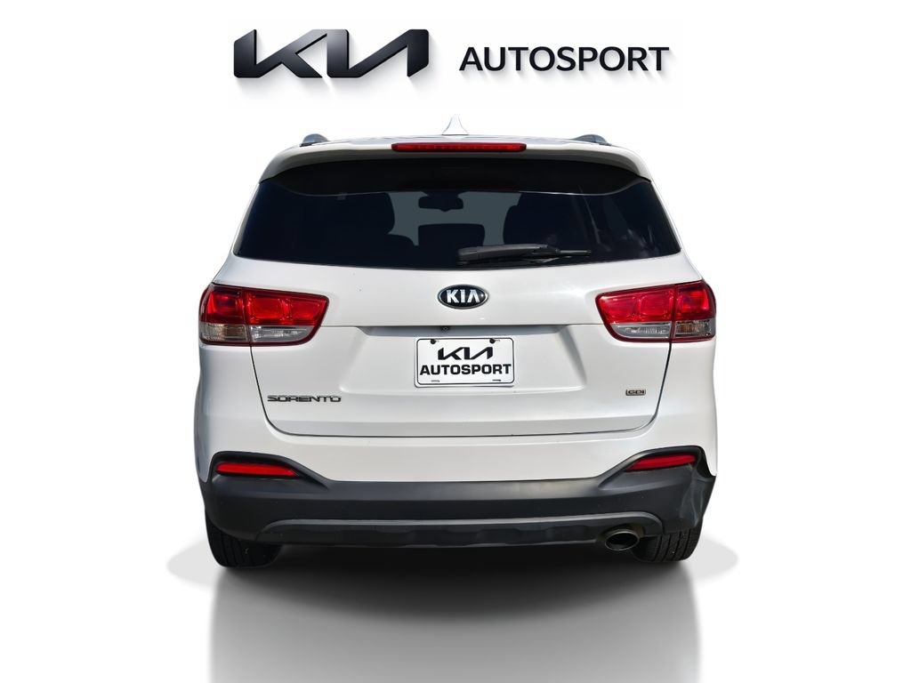 Used 2016 Kia Sorento FWD image 8