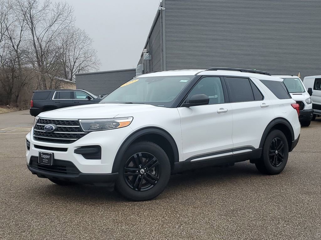 Used 2022 Ford Explorer XLT image 28
