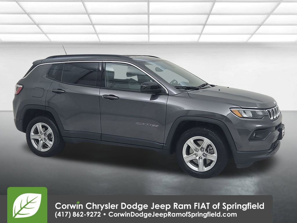 Certified 2024 Jeep Compass Latitude image 1