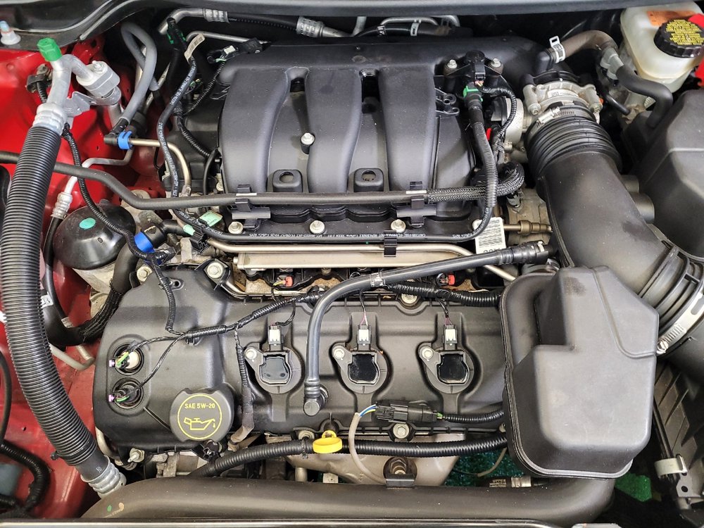 Used 2018 Ford Explorer Limited w/ Equipment Group 301A image 30