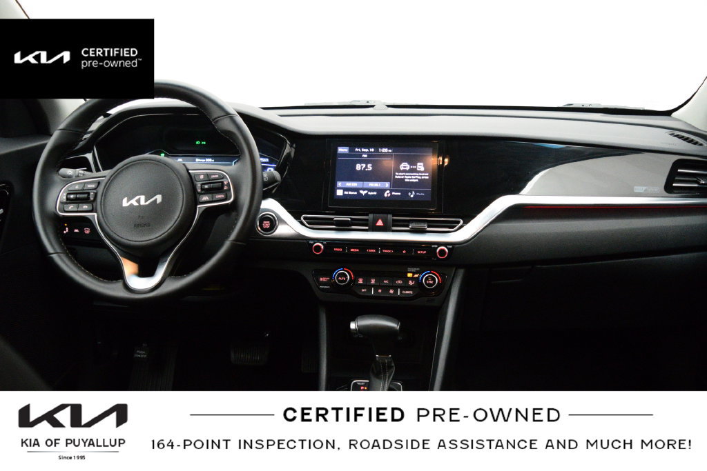 Certified 2022 Kia Niro LXS w/ Digital Cluster Package FWD image 19