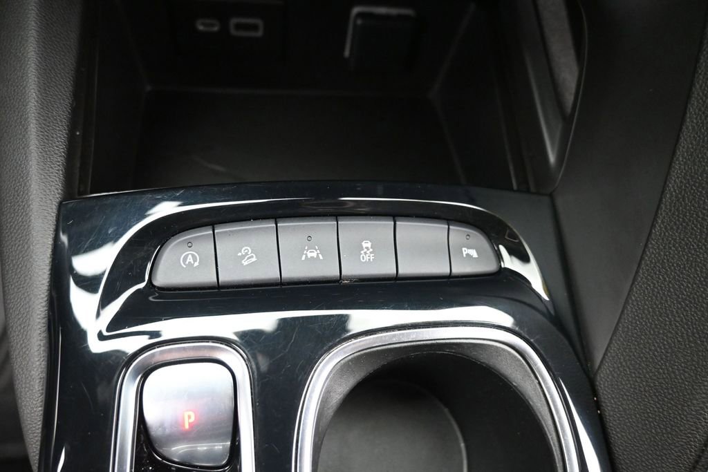 Used 2021 Buick Envision Essence AWD/4WD image 19
