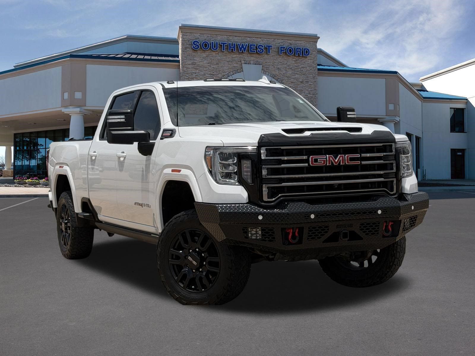 Used 2022 GMC Sierra 2500 AT4 w/ AT4 Premium Plus Package