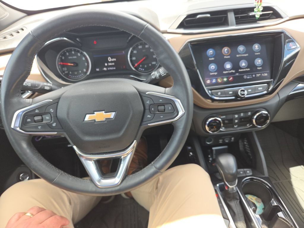 Used 2022 Chevrolet TrailBlazer ACTIV w/ Sun and Liftgate Package FWD image 24