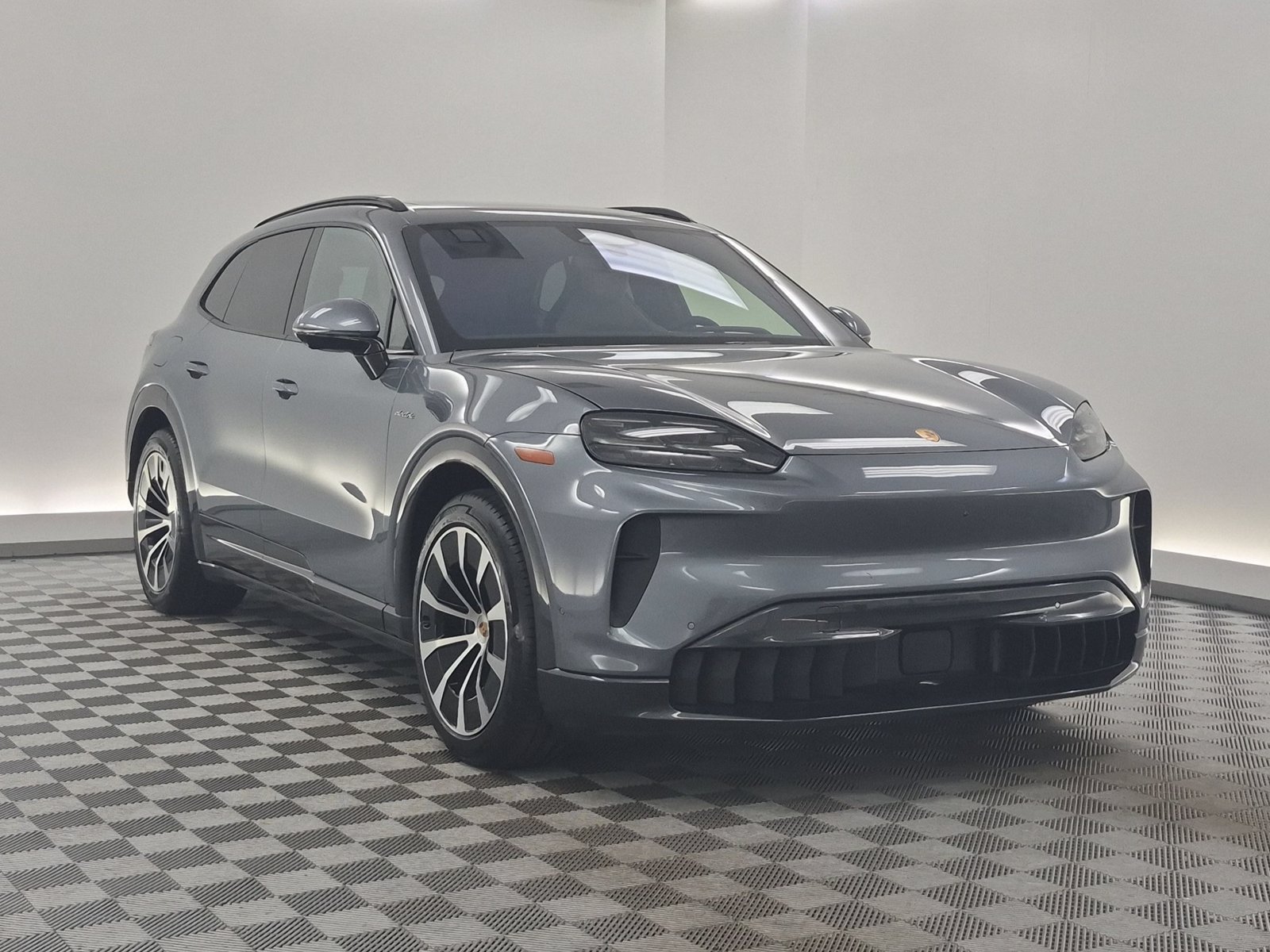 New 2026 Porsche Cayenne Electric AWD/4WD image 8