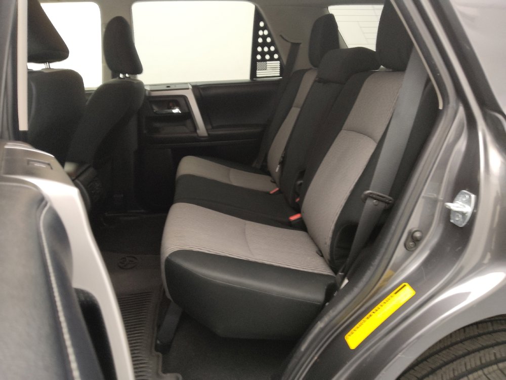 Used 2017 Toyota 4Runner SR5 image 18