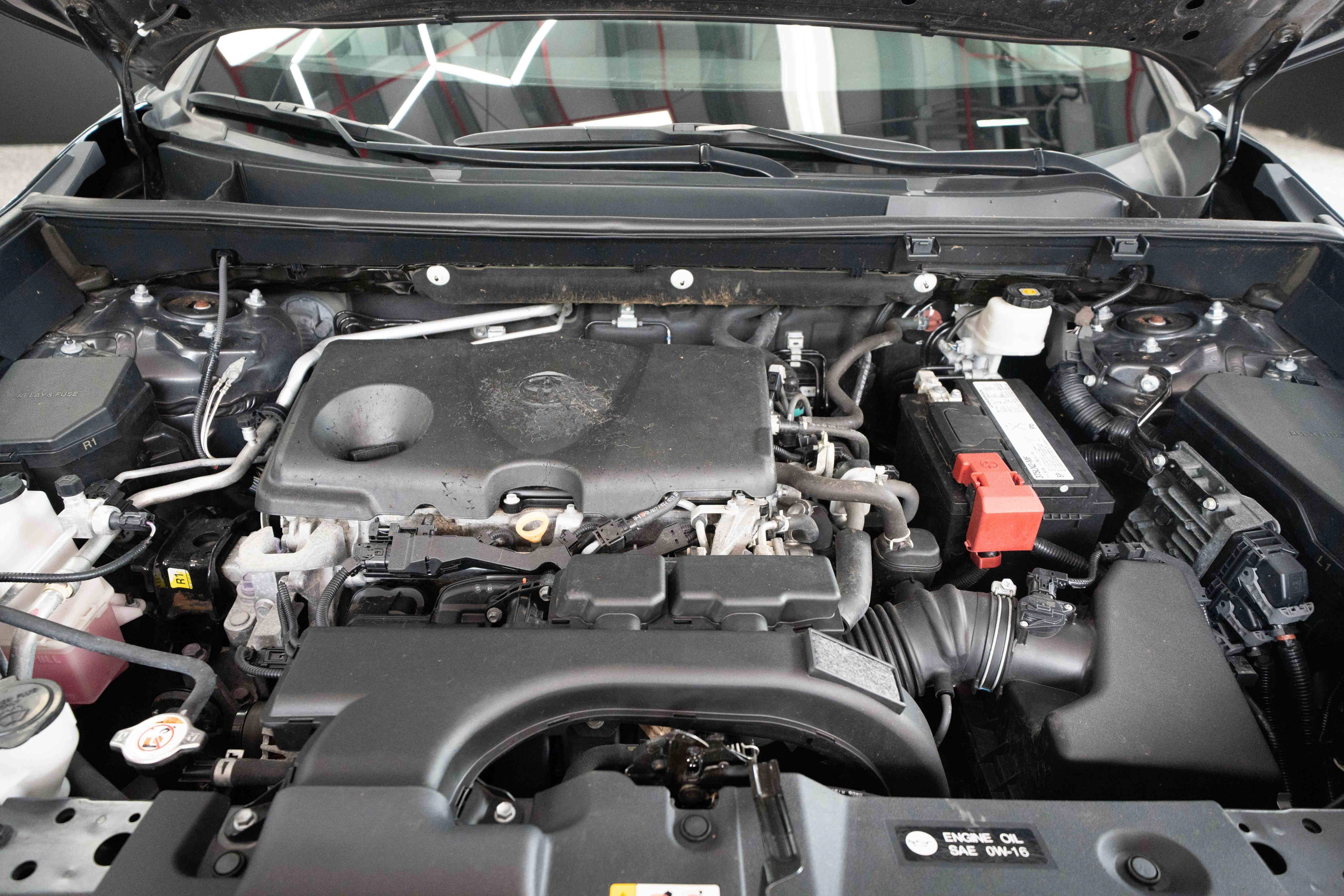 Used 2019 Toyota RAV4 Limited w/ All Weather Liner Package AWD/4WD image 32