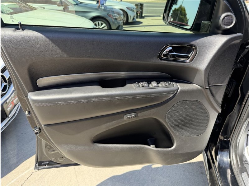 Used 2019 Dodge Durango R/T RWD image 16