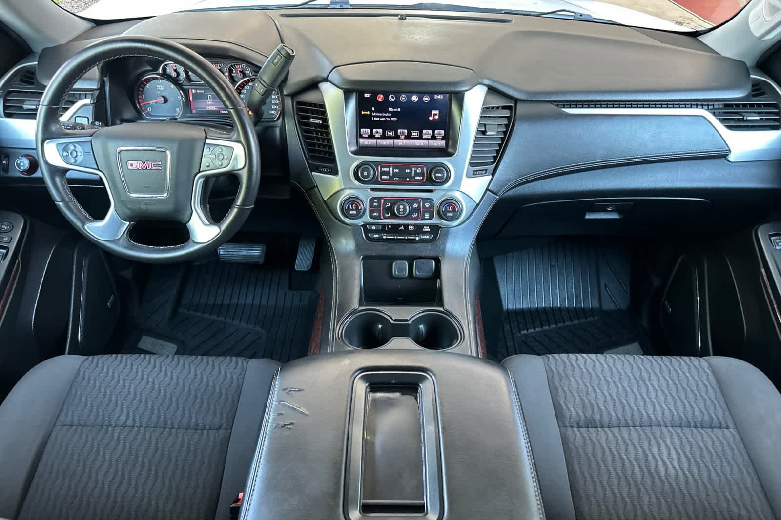 Used 2016 GMC Yukon SLE RWD image 3
