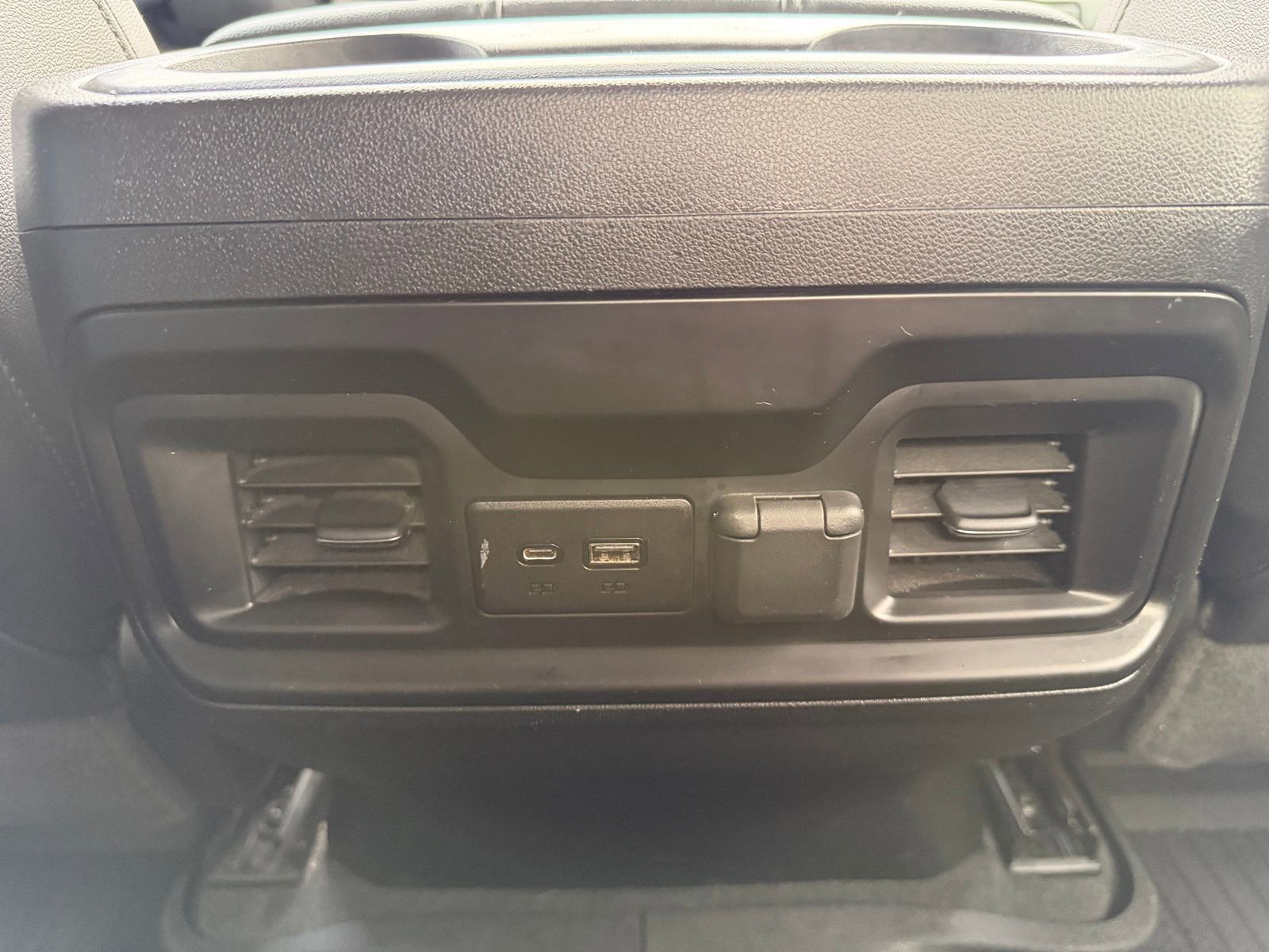 Used 2020 Chevrolet Silverado 1500 RST image 19