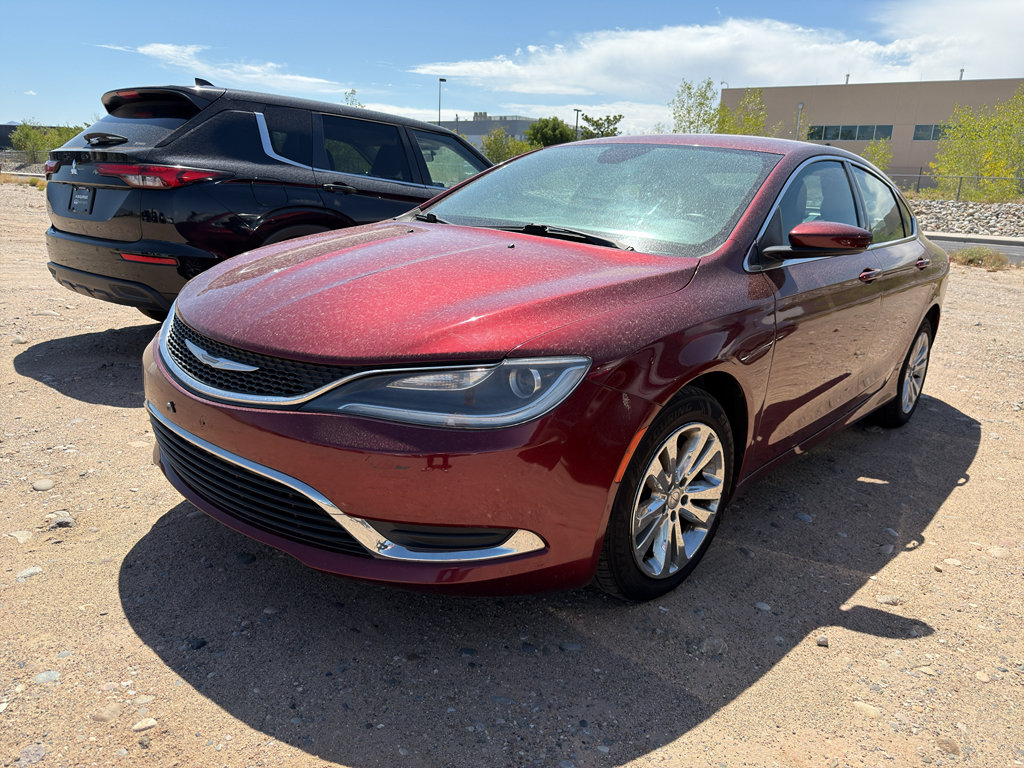 Used 2015 Chrysler 200 Limited w/ Convenience Group FWD image 1