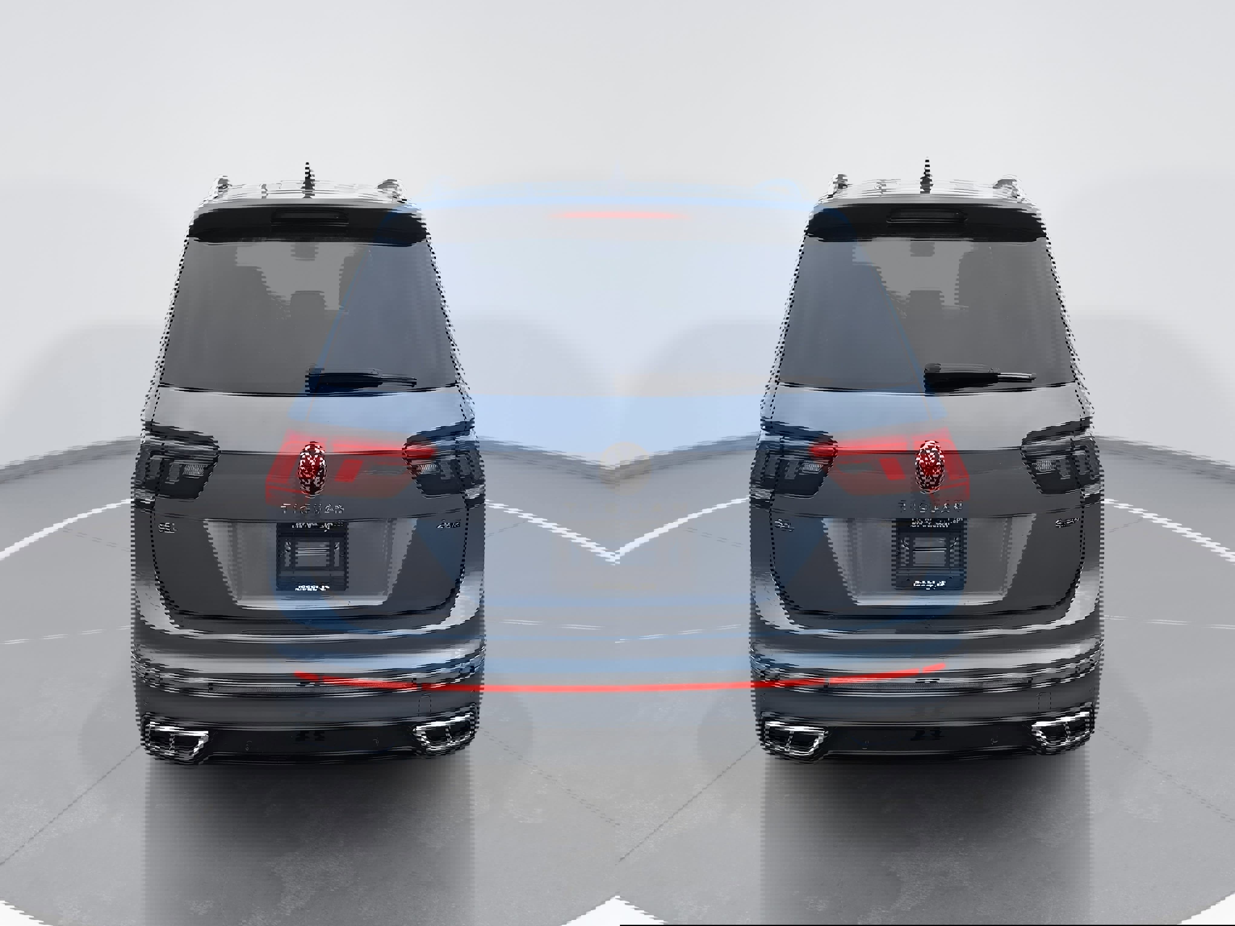 Certified 2024 Volkswagen Tiguan SEL R-Line image 4