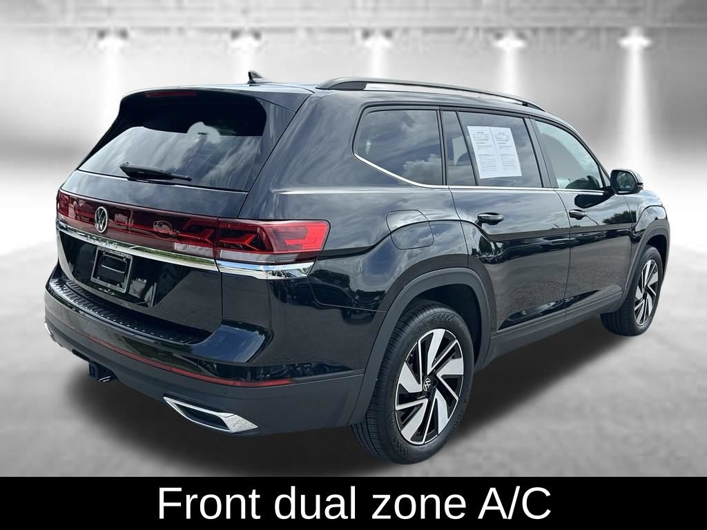 Certified 2026 Volkswagen Atlas SE w/ Panoramic Sunroof Package FWD image 5