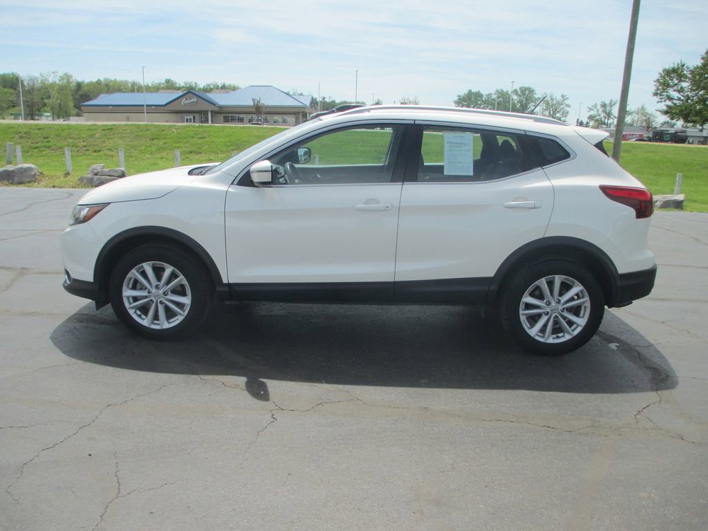 Used 2017 Nissan Rogue Sport AWD image 8