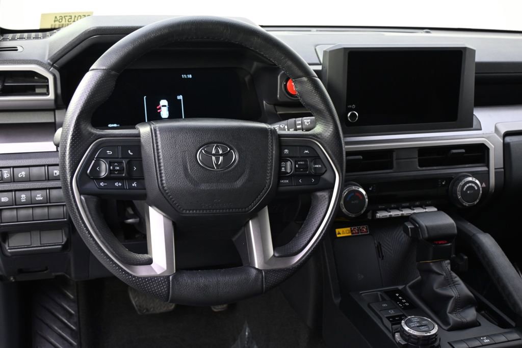 Used 2025 Toyota 4Runner TRD Off-Road image 12