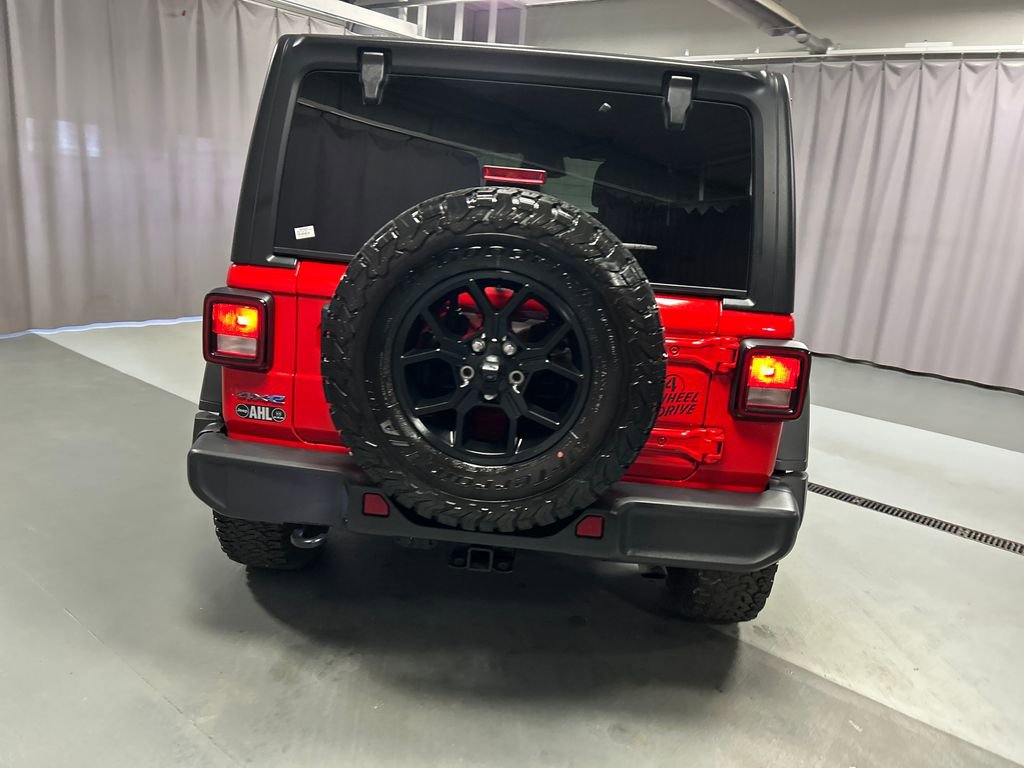 Used 2025 Jeep Wrangler Willys 4xe image 6