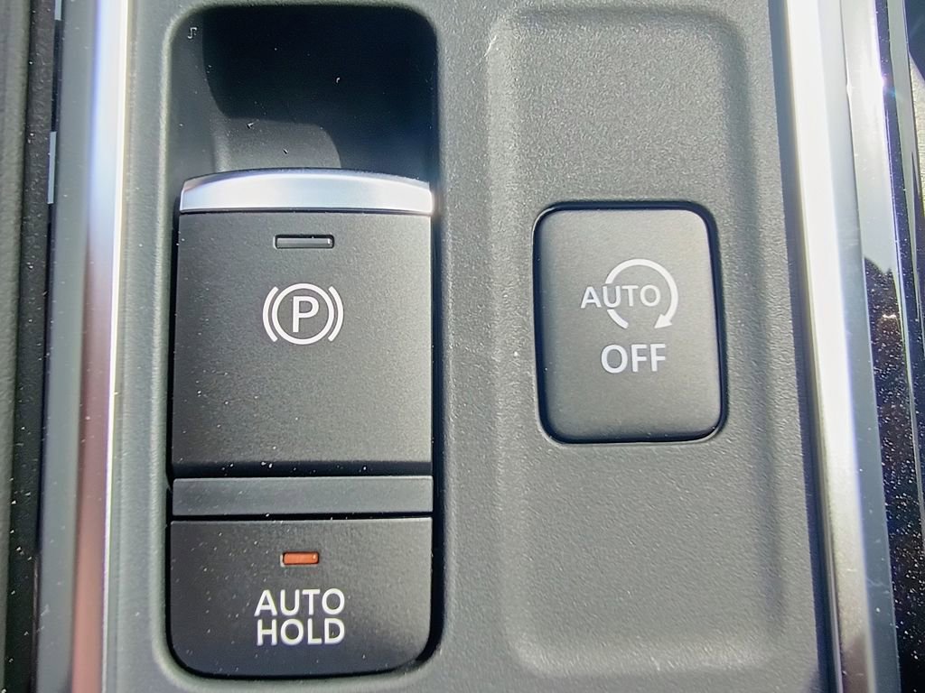 New 2026 Nissan Pathfinder Platinum image 20