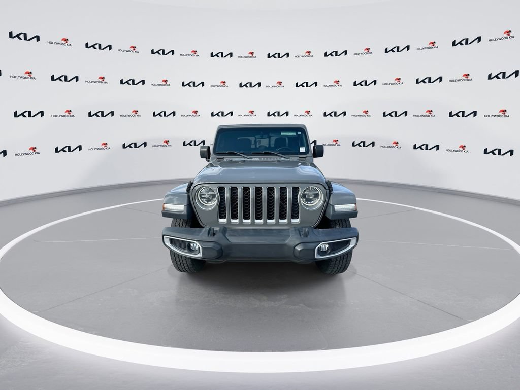 Used 2021 Jeep Gladiator Overland AWD/4WD image 3
