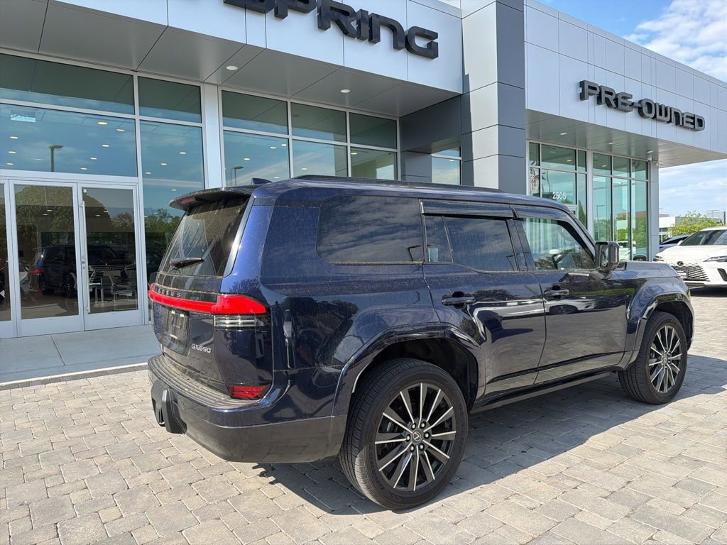 Used 2024 Lexus GX 550 w/ Accessory Package (2T) image 13