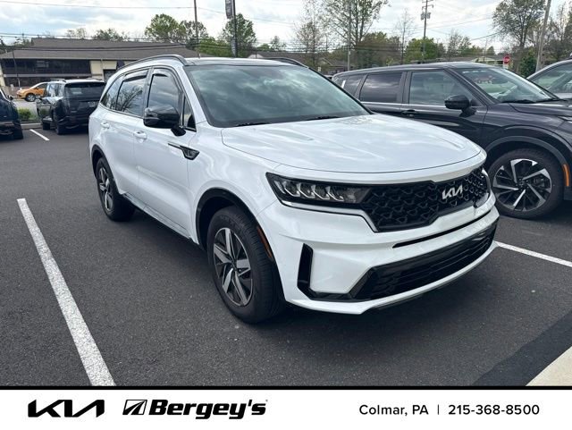 Certified 2023 Kia Sorento S w/ Panoramic Sunroof Package FWD image 3