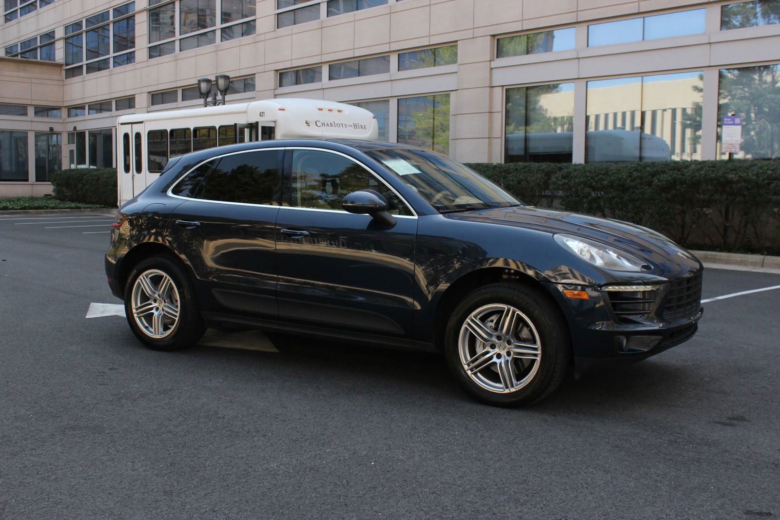 Used 2016 Porsche Macan S w/ Premium Package Plus image 2