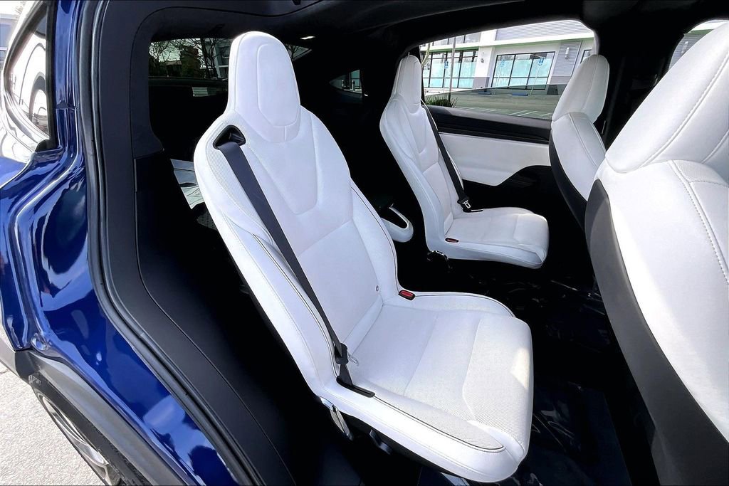 Used 2022 Tesla Model X Plaid AWD/4WD image 18