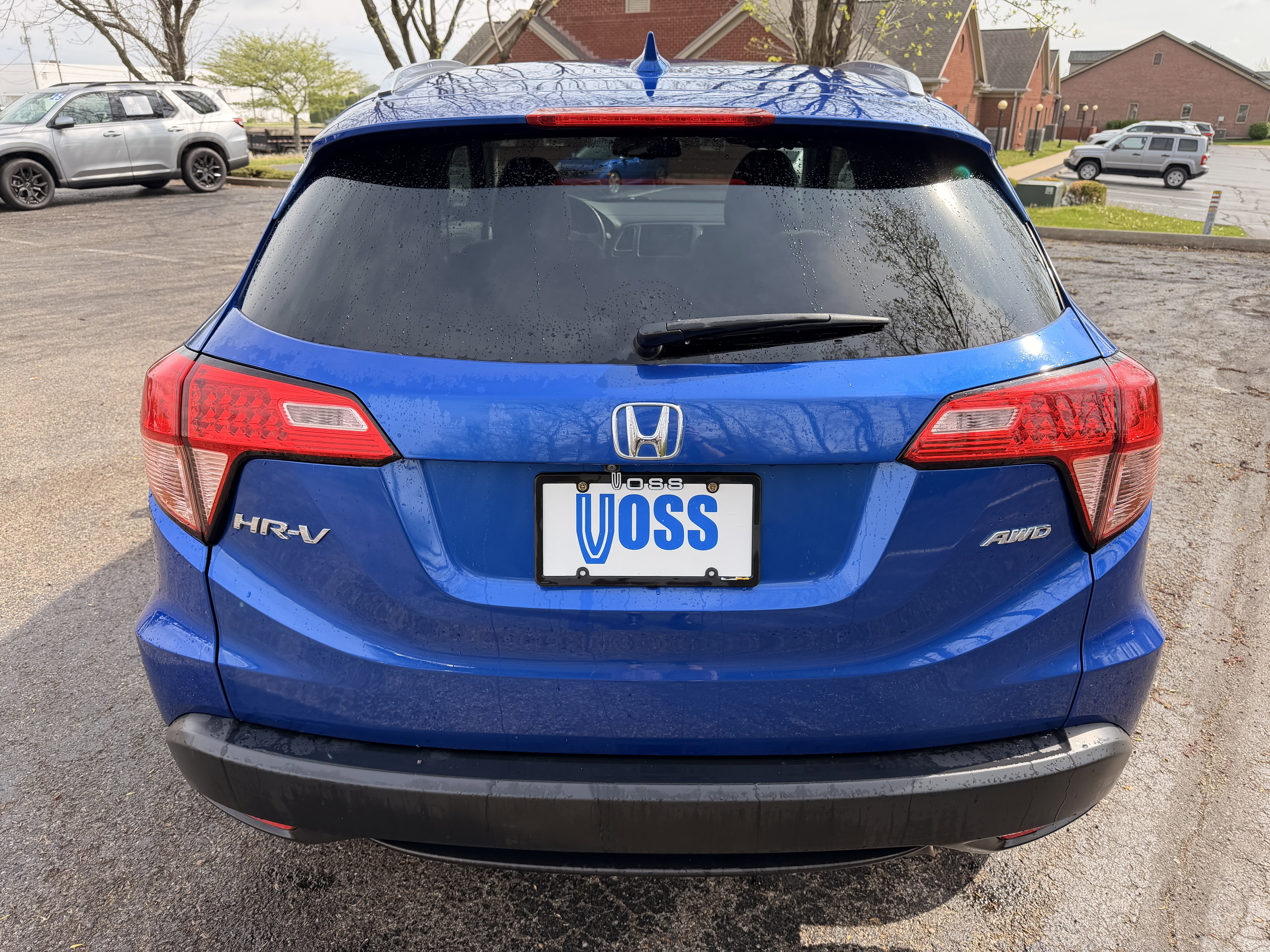 Used 2018 Honda HR-V EX-L image 4