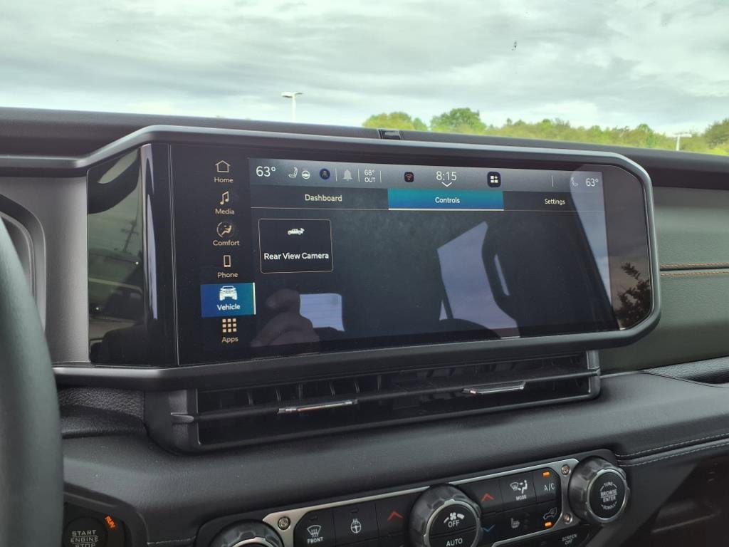 New 2025 Jeep Gladiator Mojave w/ Convenience Group image 11