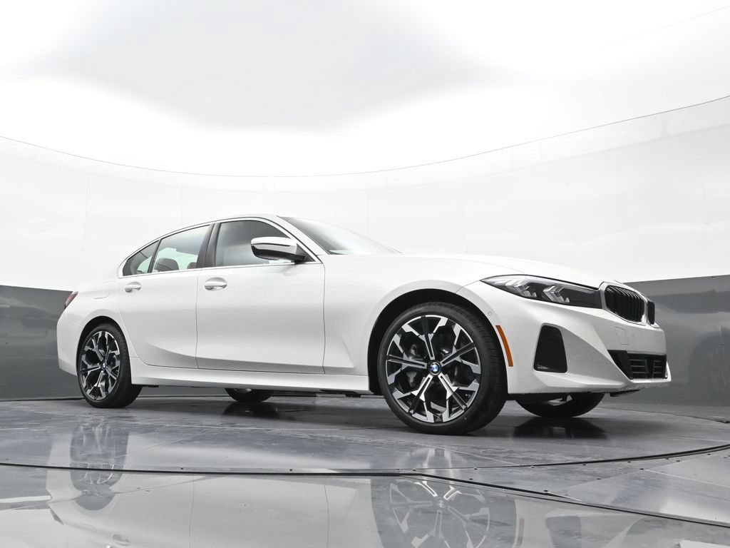 New 2026 BMW 330i xDrive Sedan w/ Premium Package AWD/4WD image 22