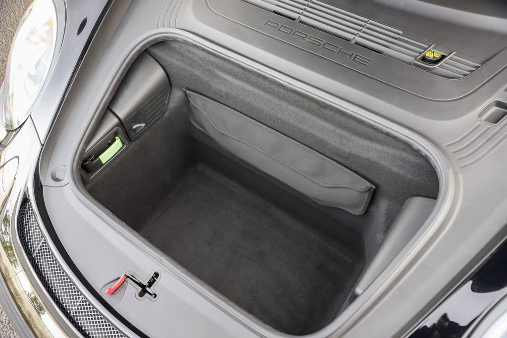 Used 2019 Porsche 911 Speedster image 59